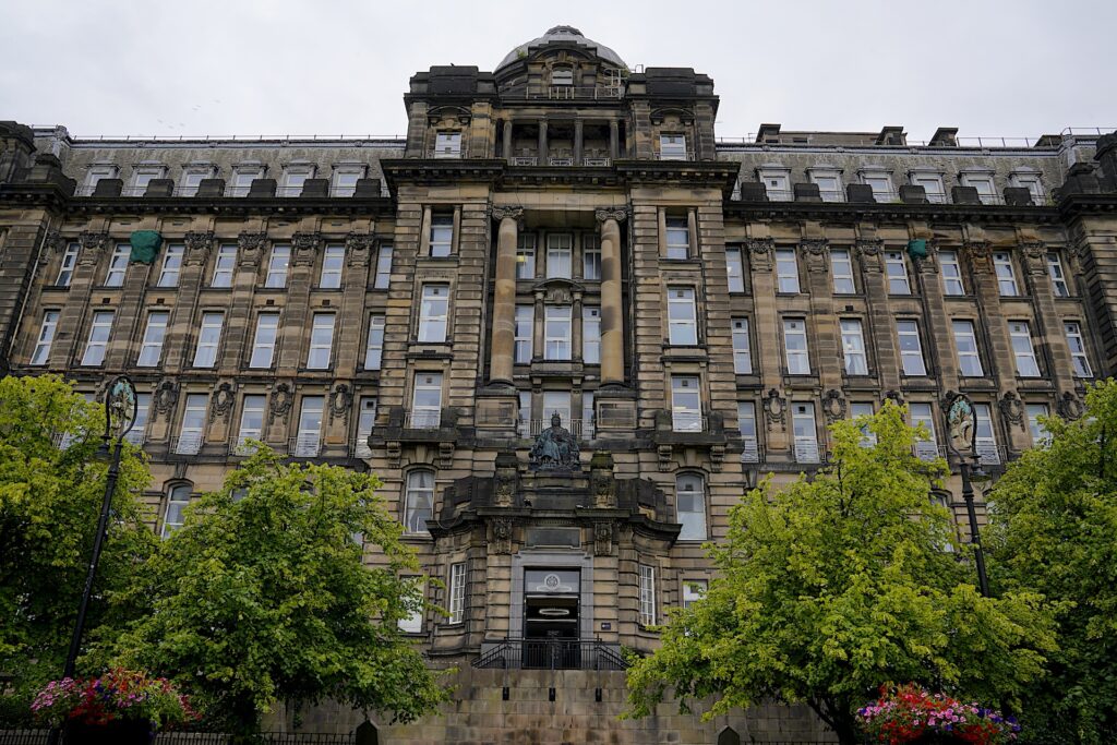 Front facade Glasgow Royal Infirmary and its small medical museum.