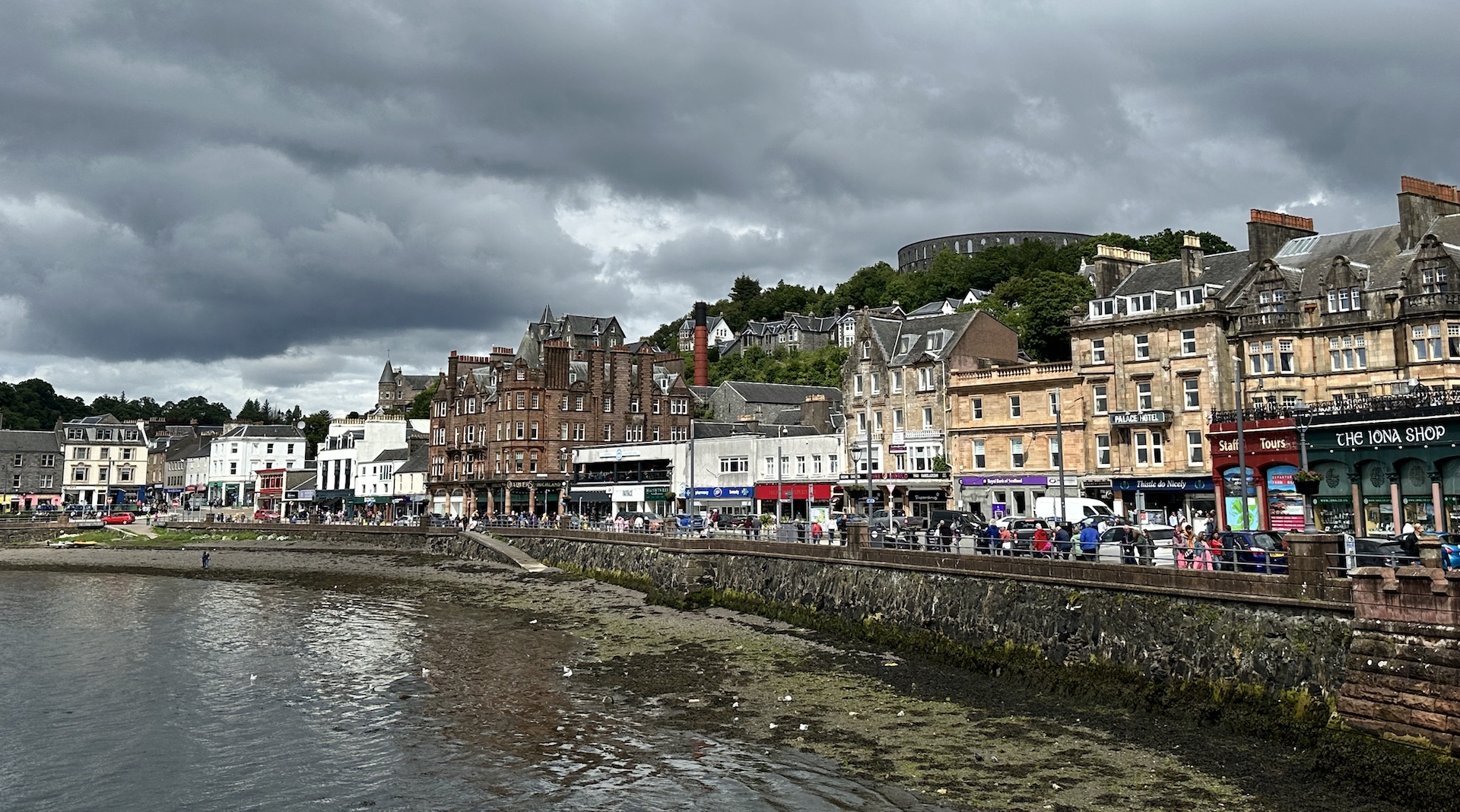 The waterfront village of Oban, Scotland on a cloudy day.